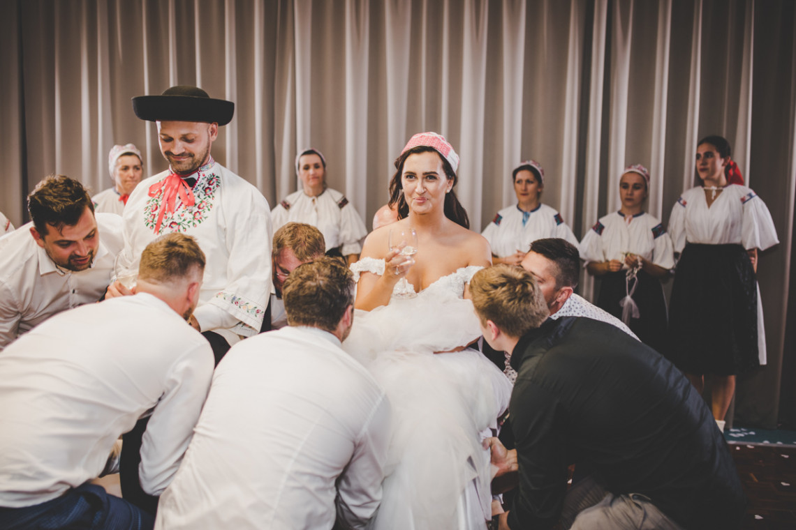 R&A-612#svadobnyfotograf @jozefsadecky, svadba, považskabystrica, fotograf, slovensko, trenčín, žilina, bytča, profesionálnyfotograf, svadbaslovensko, mywed, wedding, weddingphoto, weddingphotography,